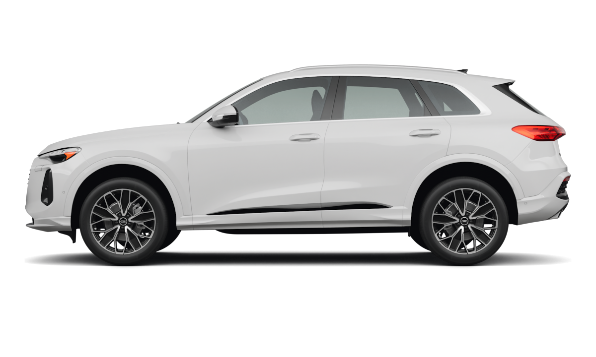 Audi Q5 - Side view Audi Q5 - Side view